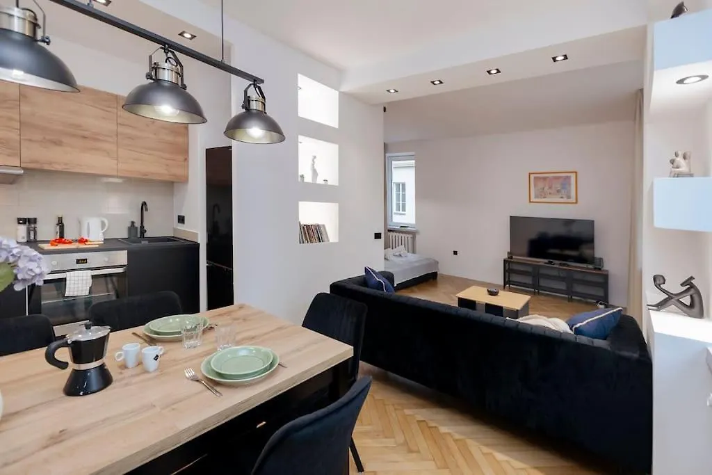 Nowy Swiat Apartament Варшава Апартаменты